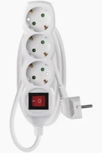 Kapcsolós hosszabbító HK3 3FM